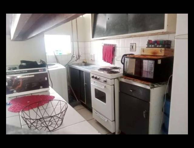 1 BEDROOM APARTMENT FOR SALE IN SUNNYSIDE